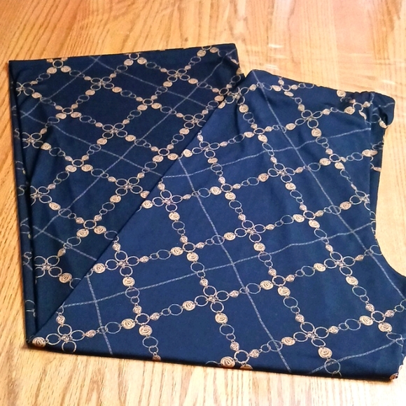 Zara Wide Flare Leg Black Gold Chain Design Med/Large Elastic waist 30inseam - Picture 1 of 6